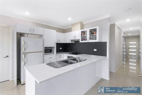 Property photo of 36D Tungarra Road Girraween NSW 2145