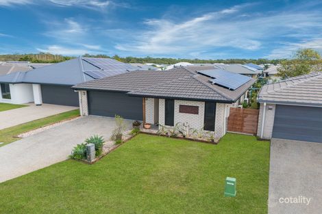Property photo of 11 Grasstree Place Ningi QLD 4511