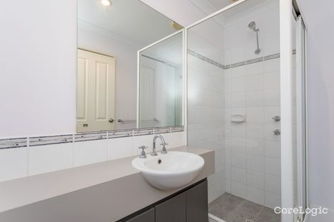 20/31 Barfield Rd, Hammond Park, WA 6164