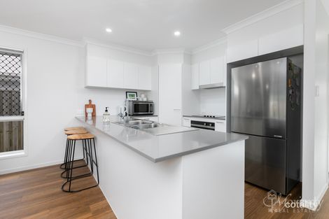 Property photo of 5 Maidenhair Close Caboolture QLD 4510