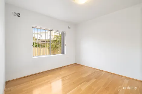 Property photo of 4/2 Lancelot Street Punchbowl NSW 2196