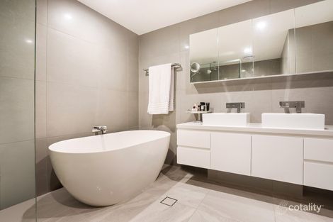 3017/21 Ross St, Benowa, QLD 4217