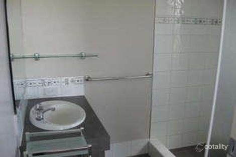 Property photo of 2 Linwood Close Tapping WA 6065