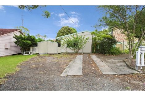 Property photo of 36 Katoomba Avenue San Remo NSW 2262