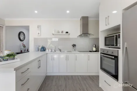 Property photo of 2/55 Pompoota Road Hope Valley SA 5090