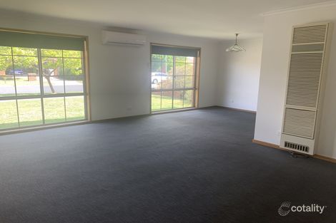 Property photo of 16 Edinburgh Circuit West Wodonga VIC 3690