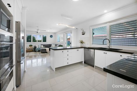 Property photo of 21 Nuthatch Street Burleigh Waters QLD 4220
