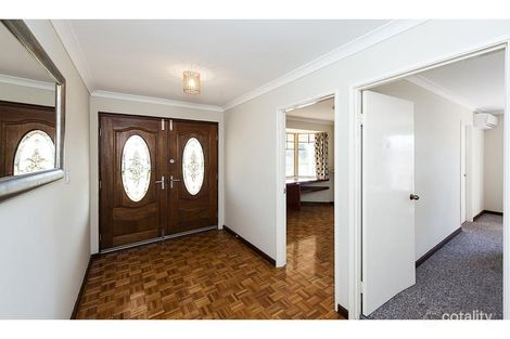 Property photo of 27 Strasbourg Ramble Port Kennedy WA 6172