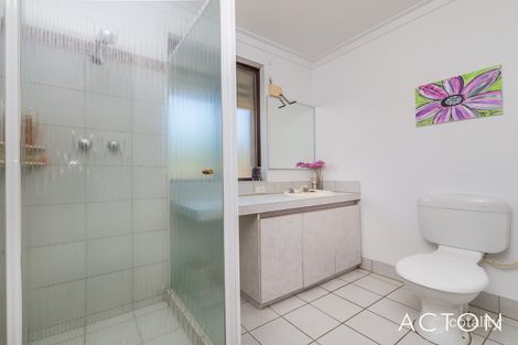 Property photo of 123 Ferndale Crescent Ferndale WA 6148