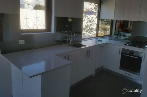 Property photo of 204/51 Sandown Road Ascot Vale VIC 3032