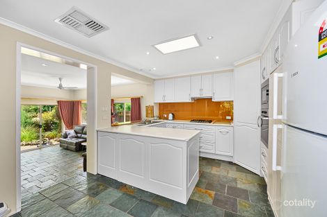 Property photo of 8 Paddock Court Ferntree Gully VIC 3156