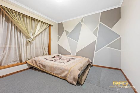Property photo of 54 Clarke Avenue St Albans VIC 3021