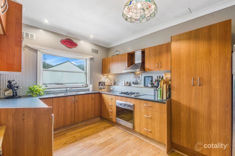 Property photo of 37 Burke Road Dapto NSW 2530