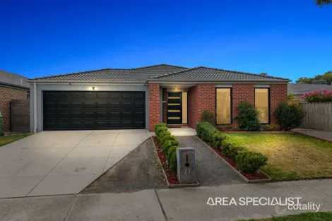 71 Corymbia Prom, Pakenham, VIC 3810