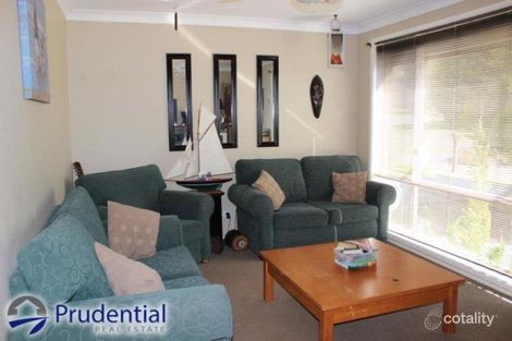 Property photo of 17 Holman Place St Helens Park NSW 2560