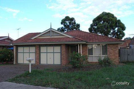 32 Blamey Rd, Wattle Grove, NSW 2173