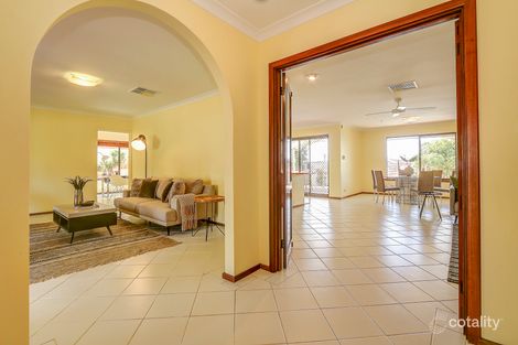 Property photo of 24 McKenzie Road Samson WA 6163