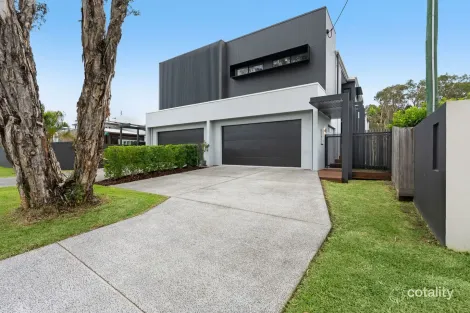 1/15 Currawong St, Mudjimba, QLD 4564