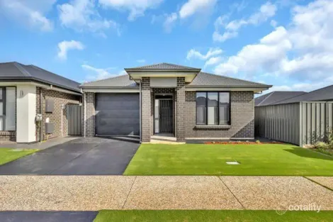 Property photo of 10 John Circuit Angle Vale SA 5117