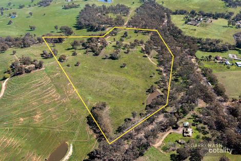 8 ILLAWONG RD, MARKWOOD, VIC 3678