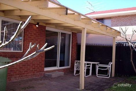 33 Chainey Ave, Miami, QLD 4220