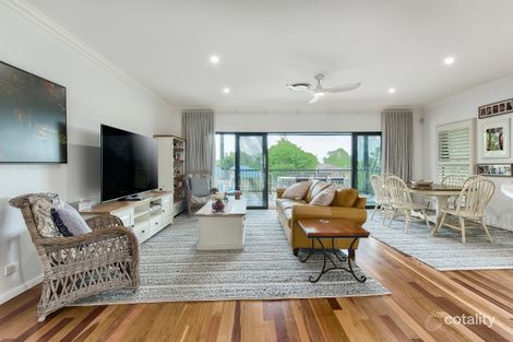 Property photo of 99 Grays Road Gaythorne QLD 4051