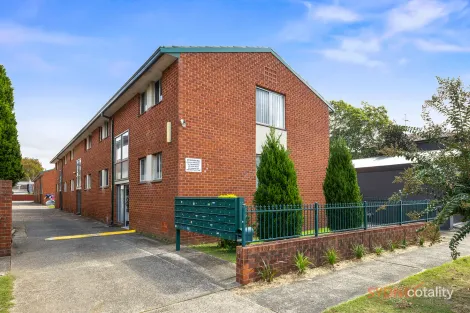 Property photo of 33/27 Dover Road Botany NSW 2019