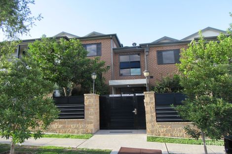 18/177-183 Banksia Rd, Greenacre, NSW 2190