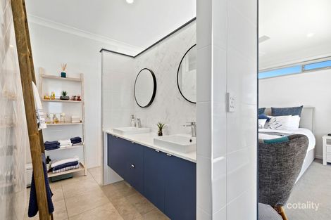 Property photo of 26 Riviera Place Mountain Creek QLD 4557