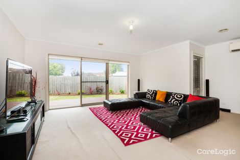 Property photo of 2/5 Rayner Close Rowville VIC 3178