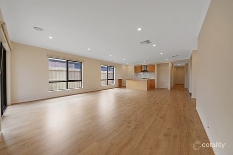 Property photo of 16 Solitaire Way Wallan VIC 3756