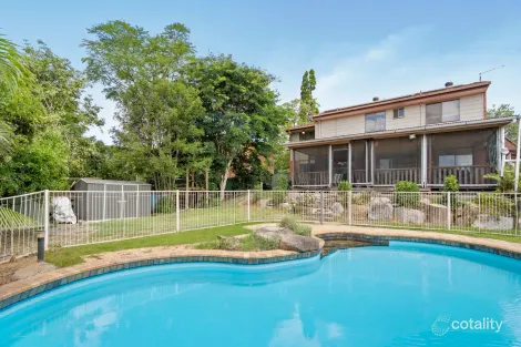 90 Garie St, Wishart, QLD 4122