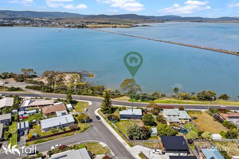 Property photo of 32 Lake Vue Parade Midway Point TAS 7171