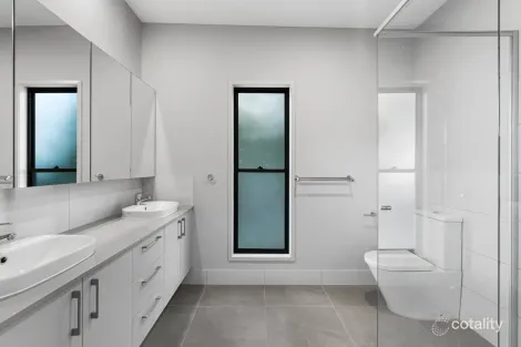 Property photo of 12 Jarnahill Drive Mount Coolum QLD 4573