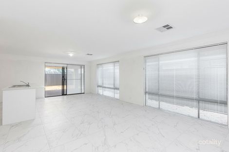 Property photo of 93 Tropicbird Drive Banksia Grove WA 6031