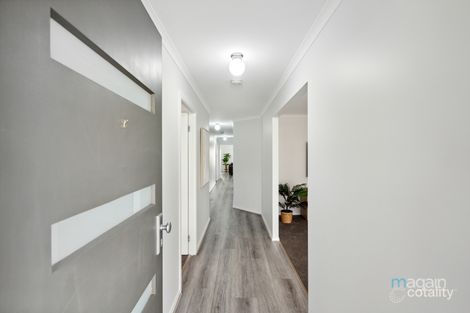 Property photo of 6 Thorpe Close Noarlunga Downs SA 5168