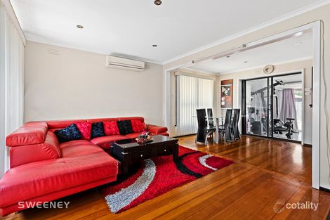 Property photo of 19 Lois Street St Albans VIC 3021