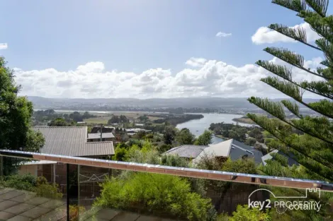 Property photo of 33 Riverview Road Riverside TAS 7250