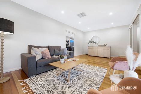 Property photo of 10 Somerset Drive Dandenong North VIC 3175