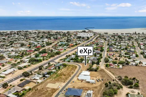 32 Martin St, Moonta Bay, SA 5558