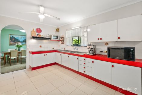 Property photo of 109 Meadowlands Road Carindale QLD 4152
