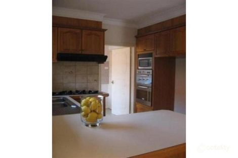 Property photo of 1/10 Boorool Road Kew East VIC 3102