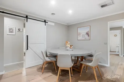 Property photo of 24 Arwon Court Lilydale VIC 3140
