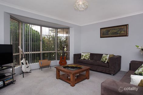 Property photo of 16 Glenfine Way Carramar WA 6031
