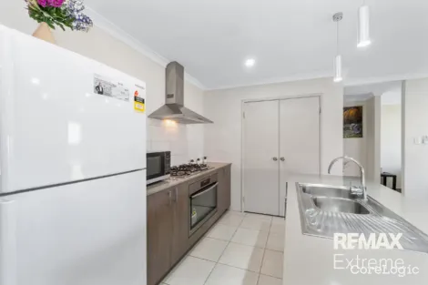 Property photo of 66 Echidna Street Banksia Grove WA 6031