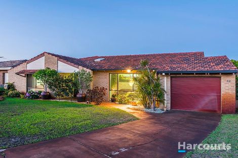 Property photo of 32 Oriole Street Stirling WA 6021