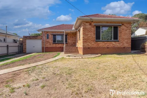 1 Ceduna St, Mount Austin, NSW 2650