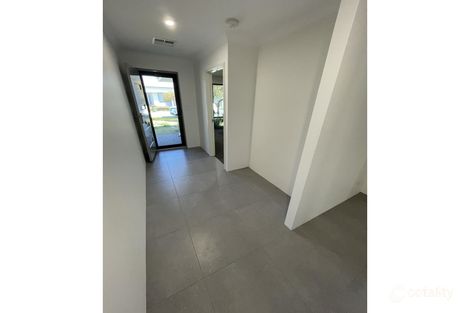 Property photo of 33 Sida Street Wandi WA 6167
