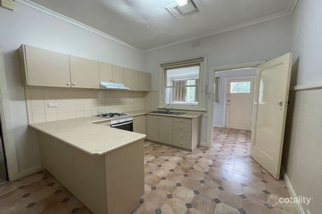 Property photo of 9 Grammar Street Strathmore VIC 3041