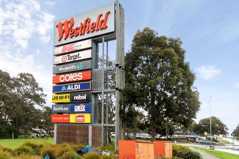 130 Williamsons Rd, South Morang, VIC 3752